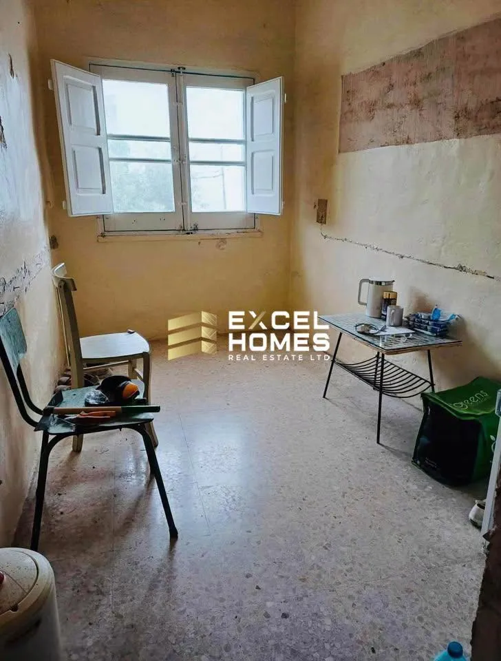 Charming 2 Bedroom House in Rabat with Large Terrace - View 3