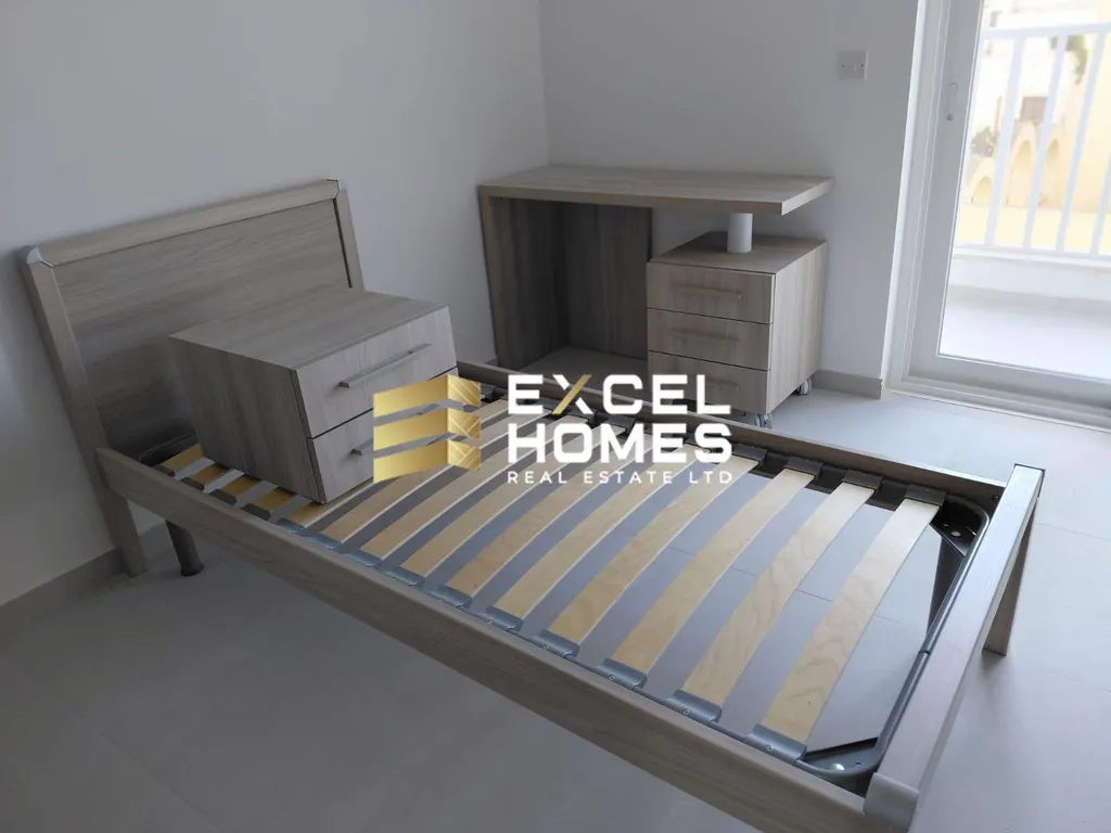 Spacious 3 Bedroom Apartment in Balzan with Large Terrace - View 5