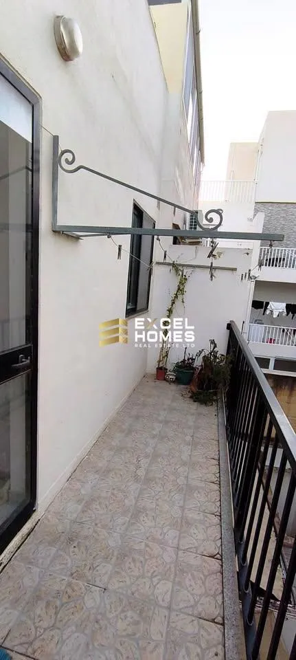 Luxurious 3 Bedroom Apartment in Mqabba with Garage and Large Terrace - View 4