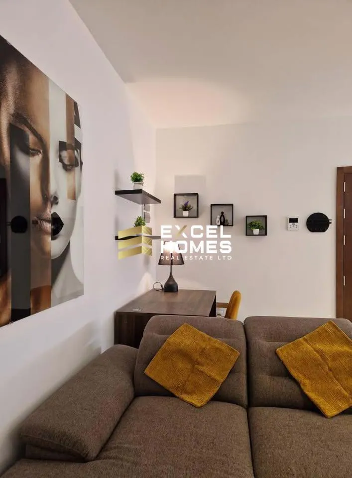 Luxurious 3 Bedroom Penthouse in Qrendi with Large Terrace - View 3
