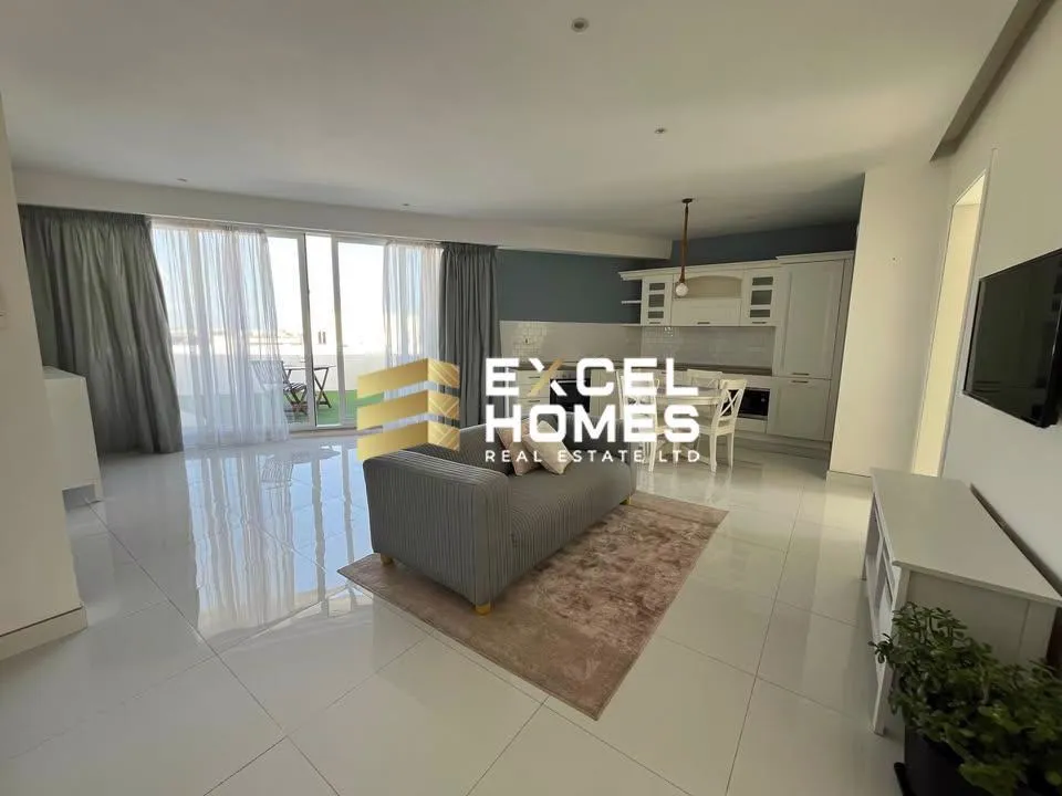 Luxurious 2 Bedroom Penthouse in Zurrieq with Lift and Terrace - View 2