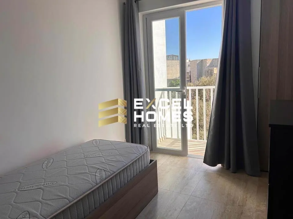 Luxurious 2 Bedroom Penthouse in Rabat with Terrace - View 4