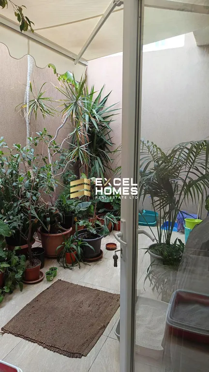 Modern 4 Bedroom Terraced House in Swieqi with Garage and Terrace - View 2
