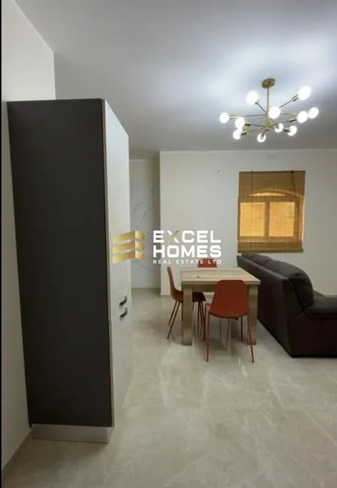 Spacious 2 Bedroom Apartment in Xlendi with Garage - View 2