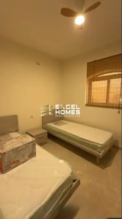 Spacious 2 Bedroom Apartment in Xlendi with Garage - View 5