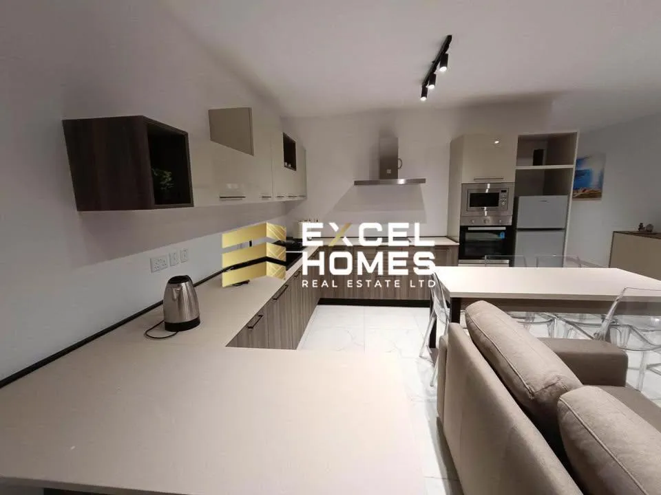 Luxurious 2 Bedroom Penthouse in Attard with Private Terrace - View 5