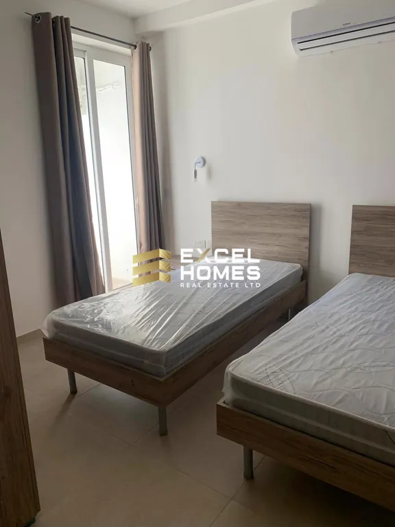 Modern 3 Bedroom Maisonette in Swieqi with Large Terrace - View 4