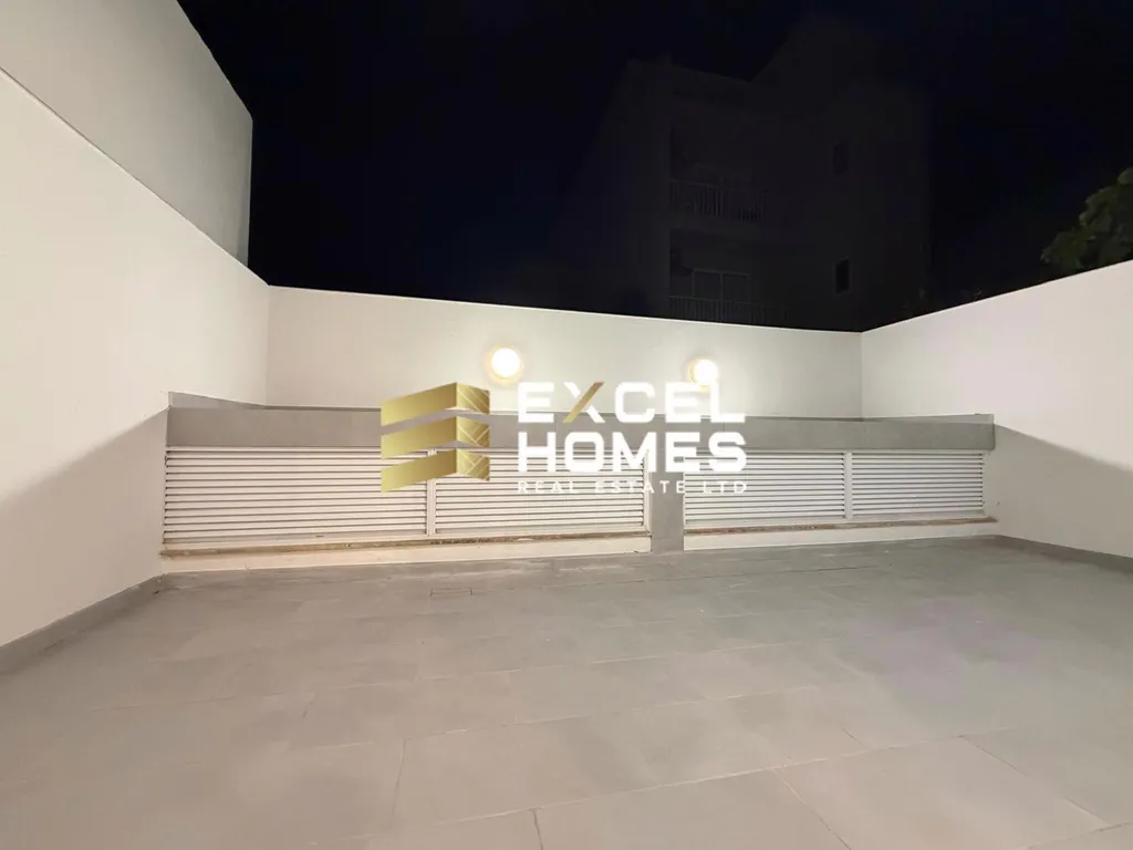 Modern 3 Bedroom Maisonette in Attard with Garage and Large Terrace - View 5