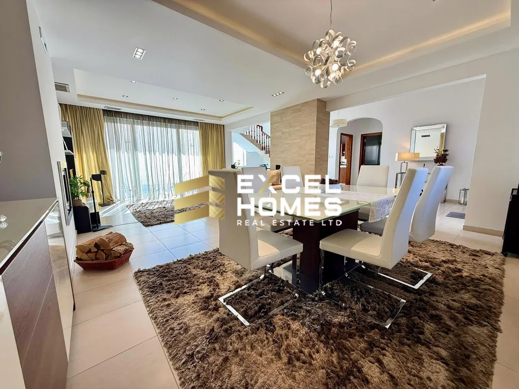Luxurious 4 Bedroom Villa in Attard with Pool and Garage - View 3