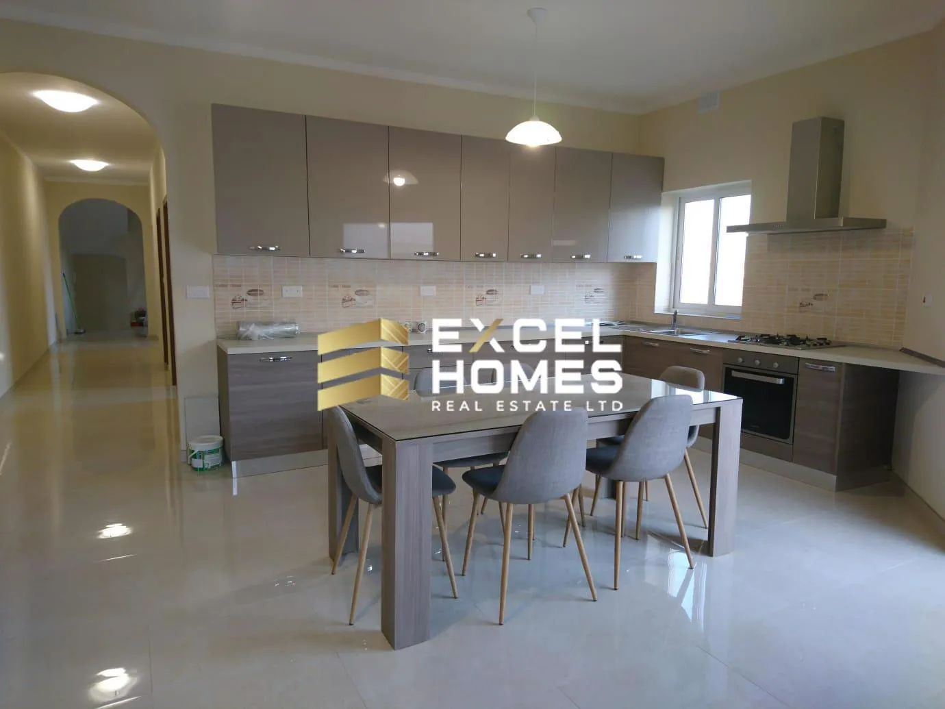Modern 3 Bedroom Terraced House in Xewkija with Garage and Large Terrace - View 4