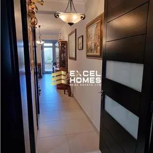 Luxurious 3 Bedroom Apartment in Attard with Garage and Terrace - View 4