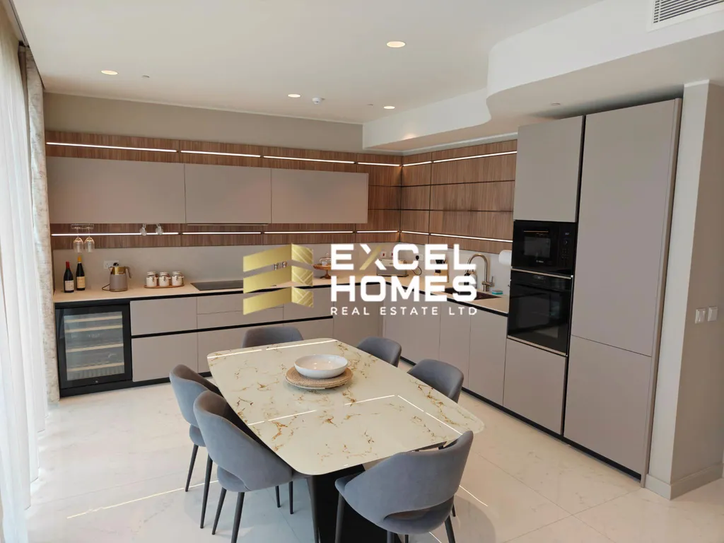 Luxurious 2 Bedroom Apartment in St. Julian's with Ensuite - View 2